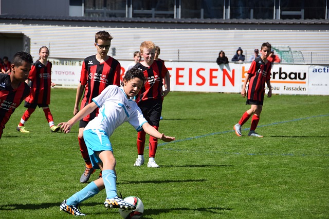 尤其是在与 尤其是在与